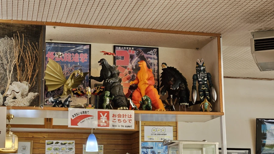 [일본]오키나와 최초의 드라이브인 레스토랑 씨사이드 드라이브인_8.webp