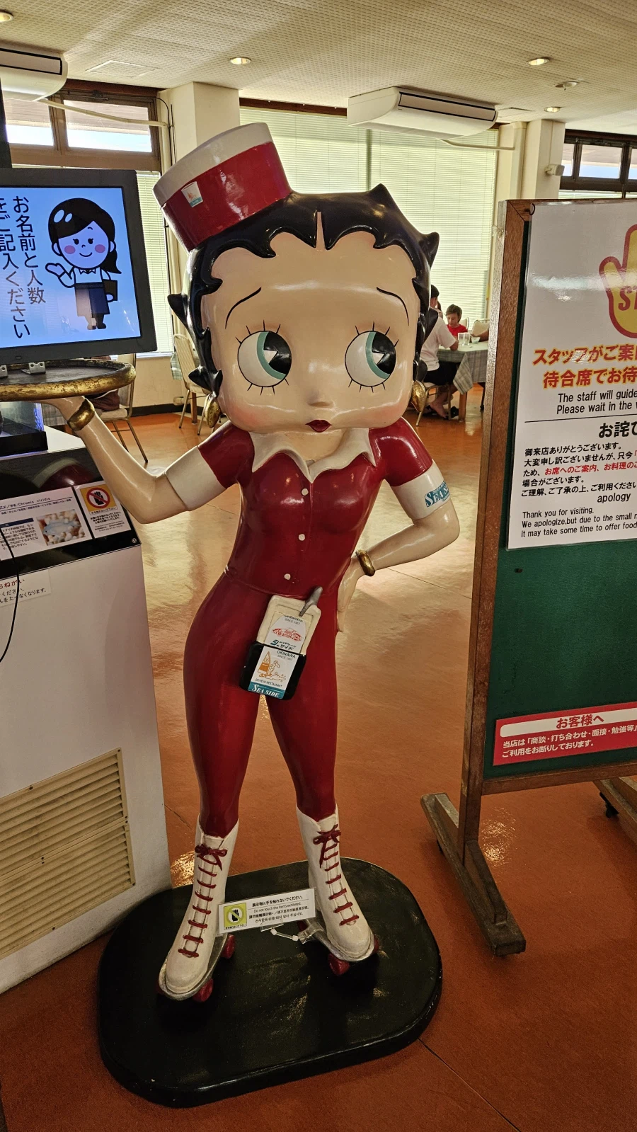 [일본]오키나와 최초의 드라이브인 레스토랑 씨사이드 드라이브인_12.webp