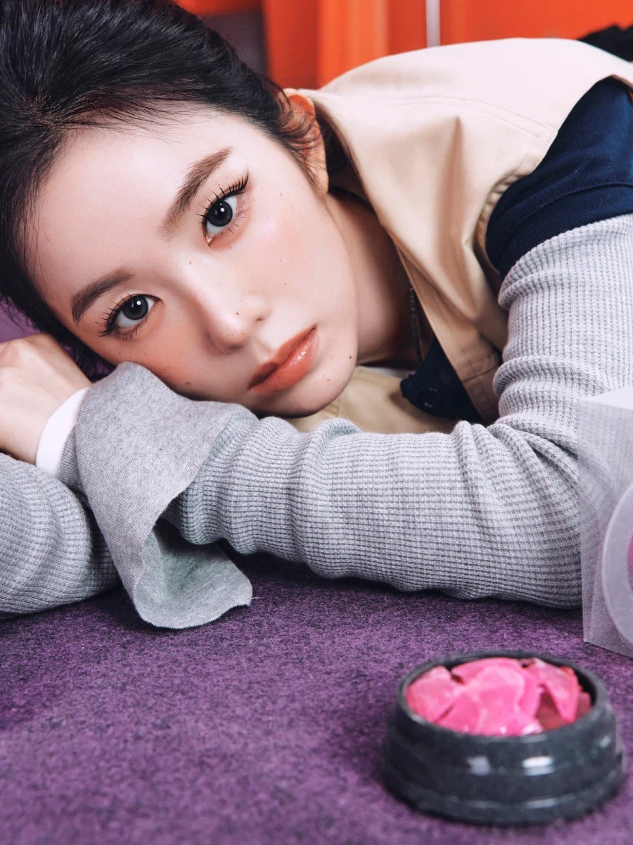 [아이린] IRENE - 'Biggest Fan' 무드 클립 #4_1.webp