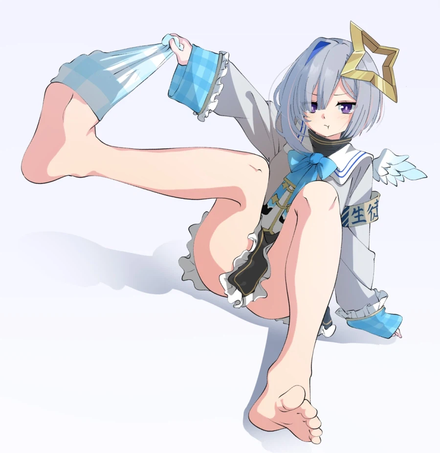 버튜버) 양말 벗는 카나타_1.webp