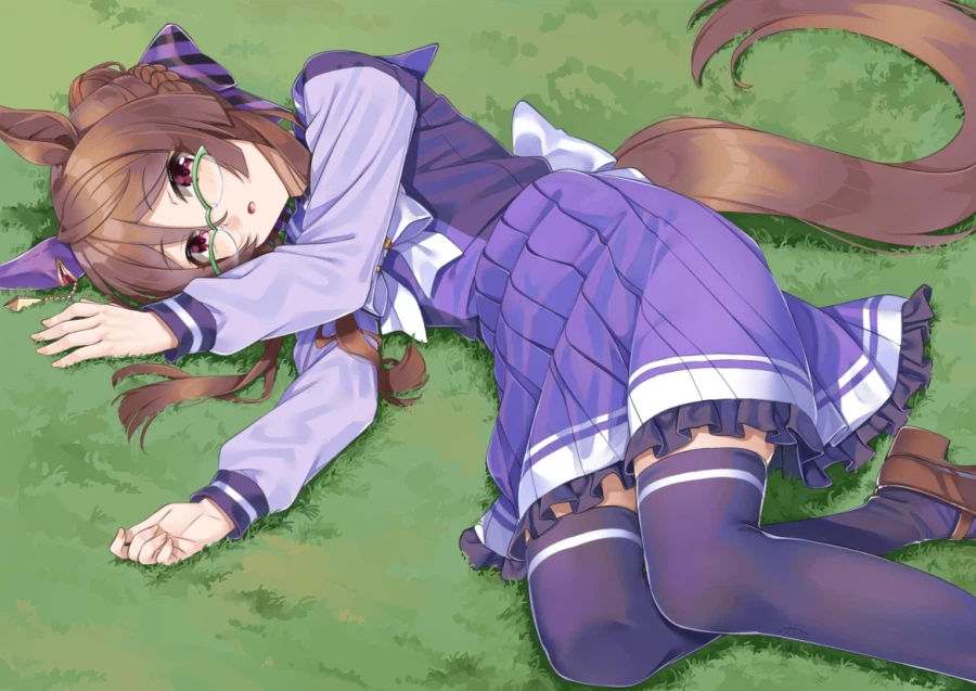 [말딸] 잔디밭에서 눕기_2.webp