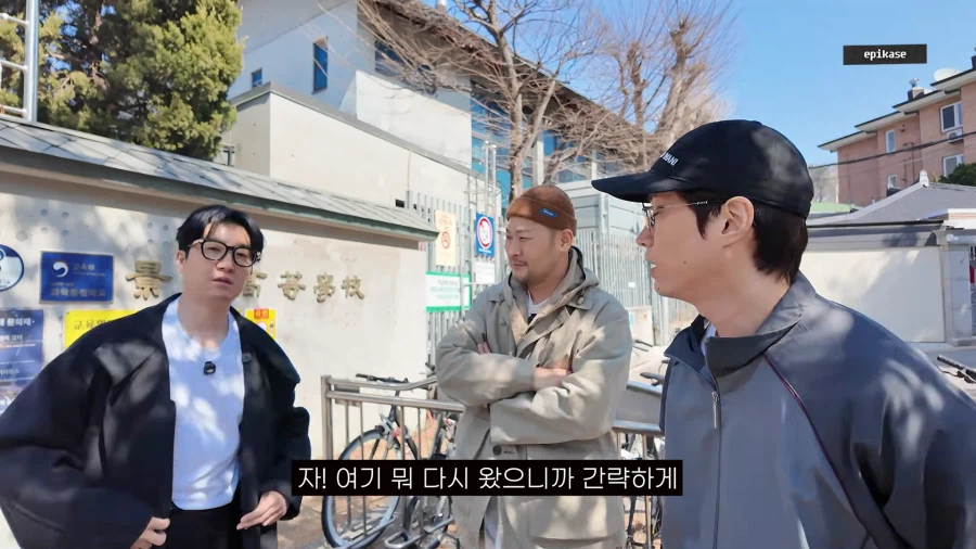 가장 악질인 안티가 같은 멤버인 그룹 근황.jpg_1.webp