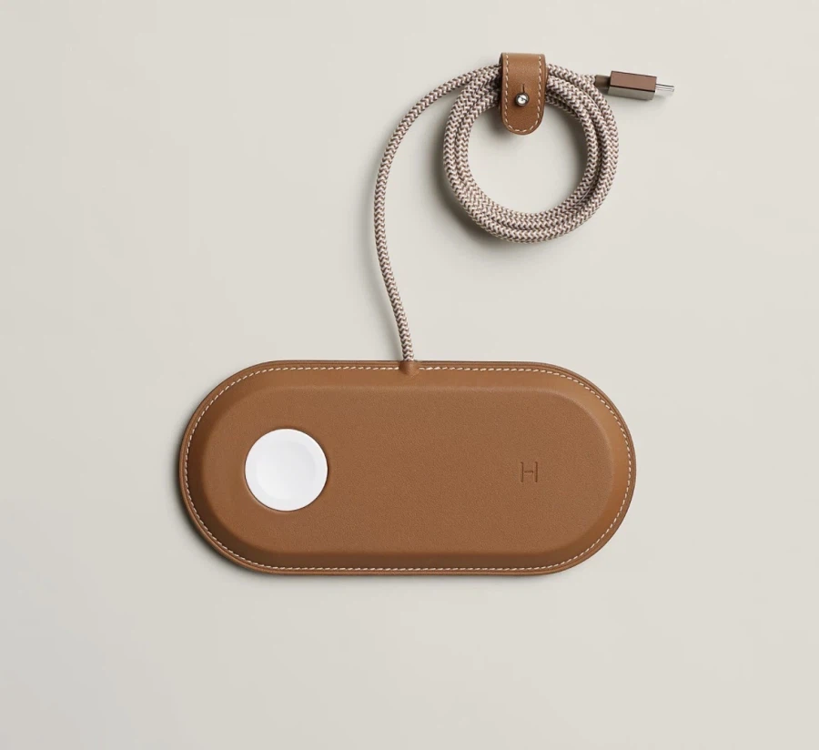 에르메스, 가죽 맥세이프 듀오 충전기 등 공식 발표 (3,725달러 부터)_7.webp