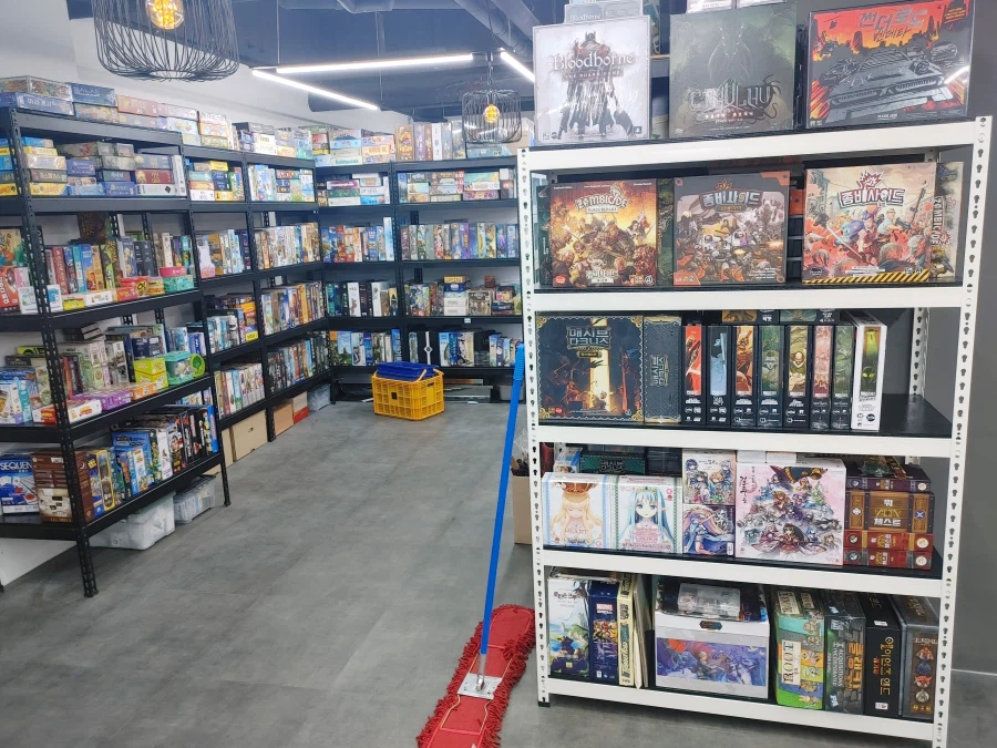 이번에 인천 연수동에 보드게임카페를 오픈하게 되었습니다._4.webp