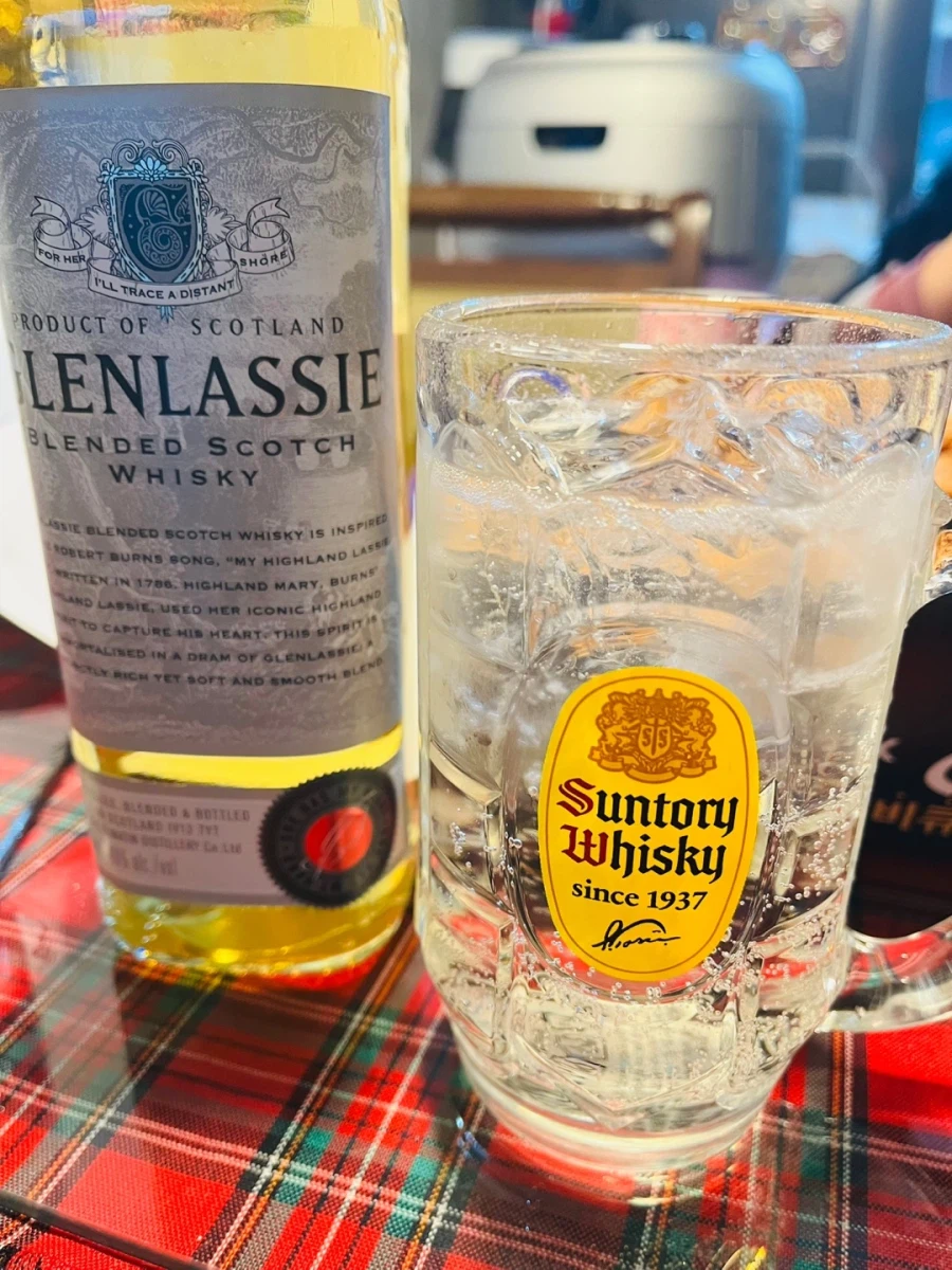 비비큐 황금 올리브 치킨_3.webp