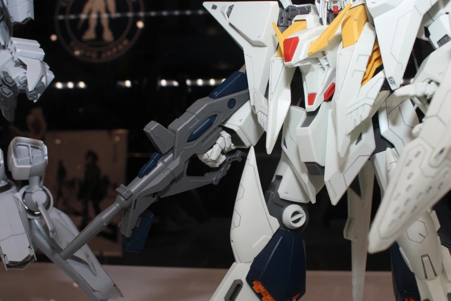 HGUC 1/44 크시 건담 키르케의 마녀 Ver 도쿄점 다각도 전시 사진_5.webp