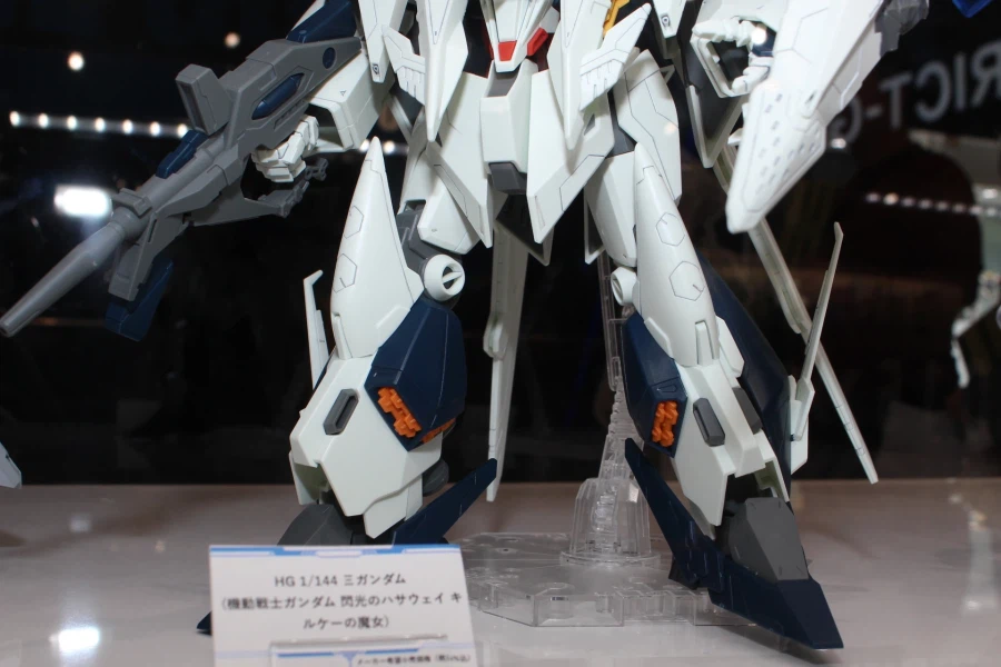 HGUC 1/44 크시 건담 키르케의 마녀 Ver 도쿄점 다각도 전시 사진_12.webp