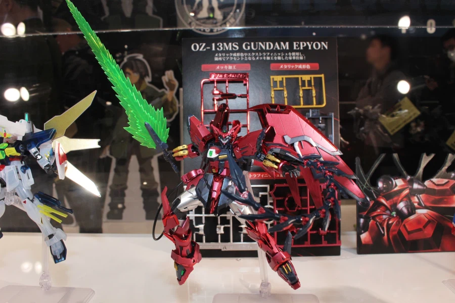 RG 건담 에피온 [스페셜 코팅] 도쿄점 다각도 전시 사진_1.webp