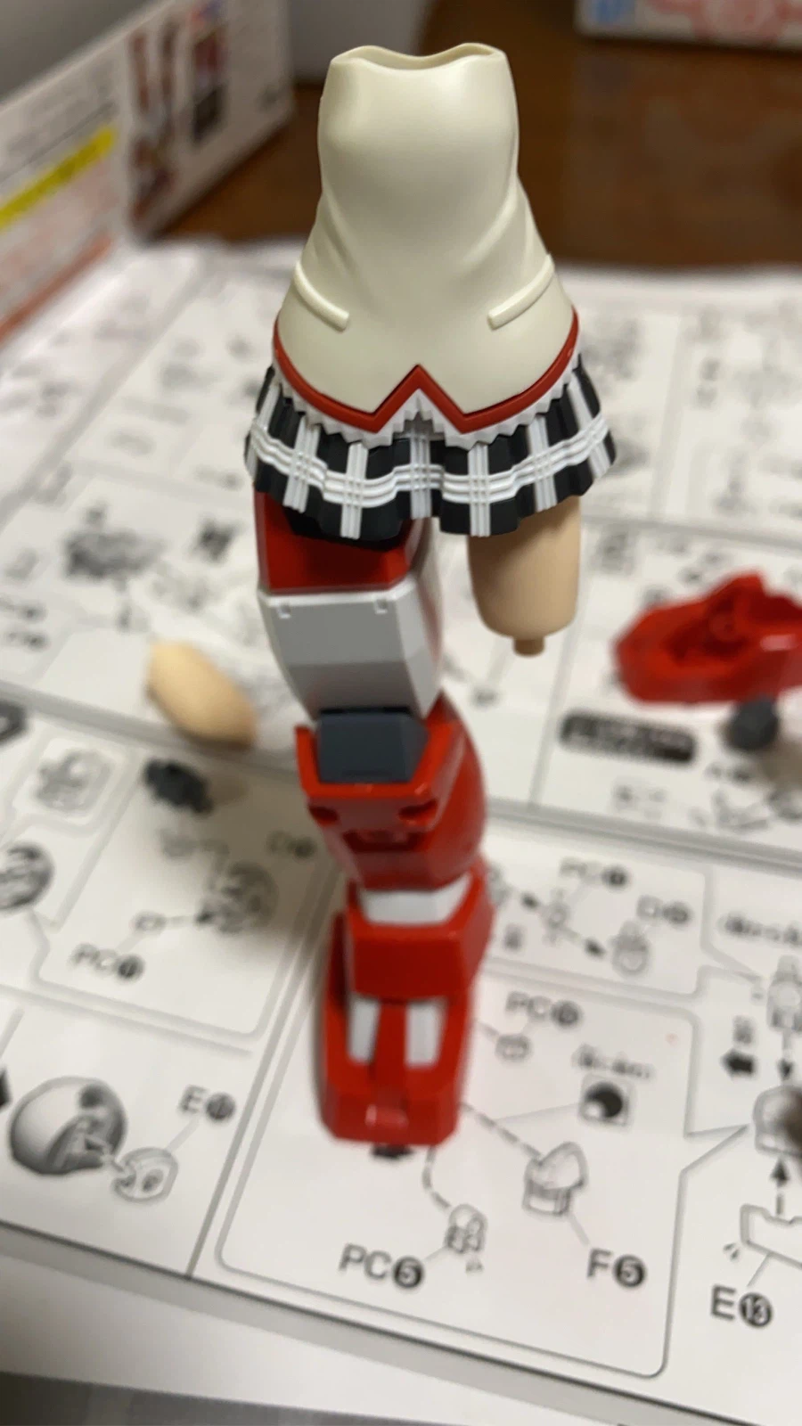 30MP 카나메 마도카 교복 Ver + HG 타이터스 조합 사진 2_8.webp