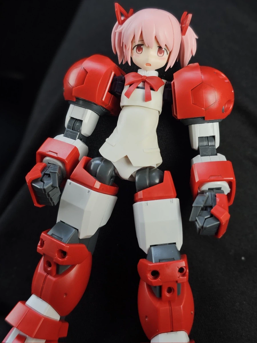 30MP 카나메 마도카 교복 Ver 가조립 + HG 타이터스 외 조합 사진 3_4.webp