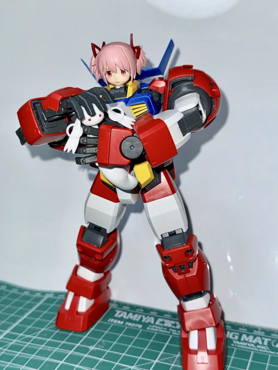 30MP 카나메 마도카 교복 Ver 가조립 + HG 타이터스 외 조합 사진 3_9.webp