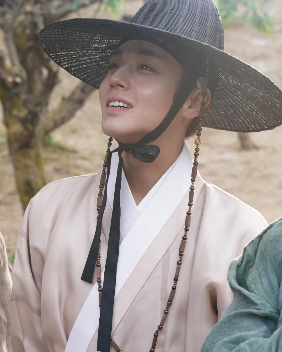 왕과 사는 남자 1441만 관객돌파 !_3.webp