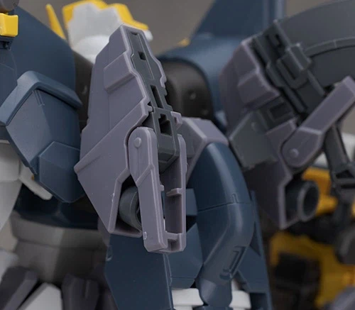 MG 건담 샌드록 EW 아르마딜로 리자드 장비 해외 리뷰 2_34.webp