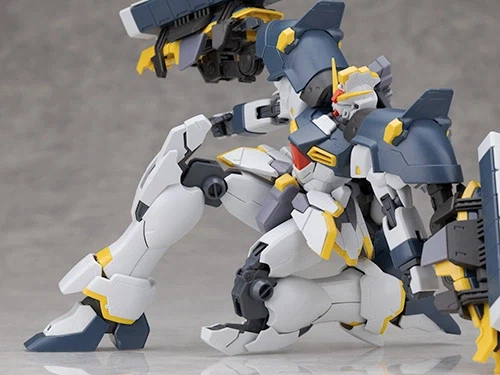 MG 건담 샌드록 EW 아르마딜로 리자드 장비 해외 리뷰 2_63.webp