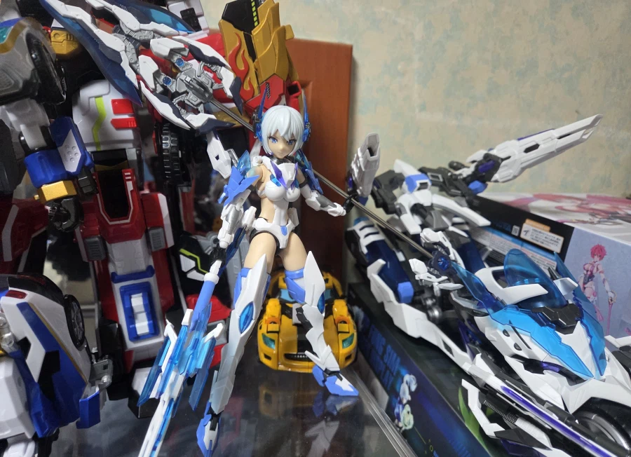 걸프라) 장혼희) 바이크 보려고 샀다가 옵션까지.._1.webp