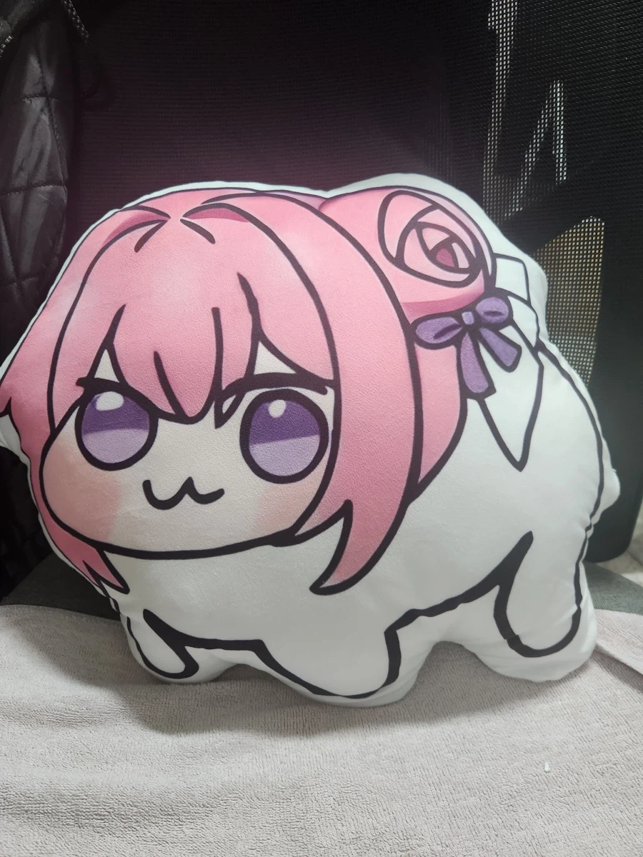 새벽에 깨서 산책 나갔다가_1.webp