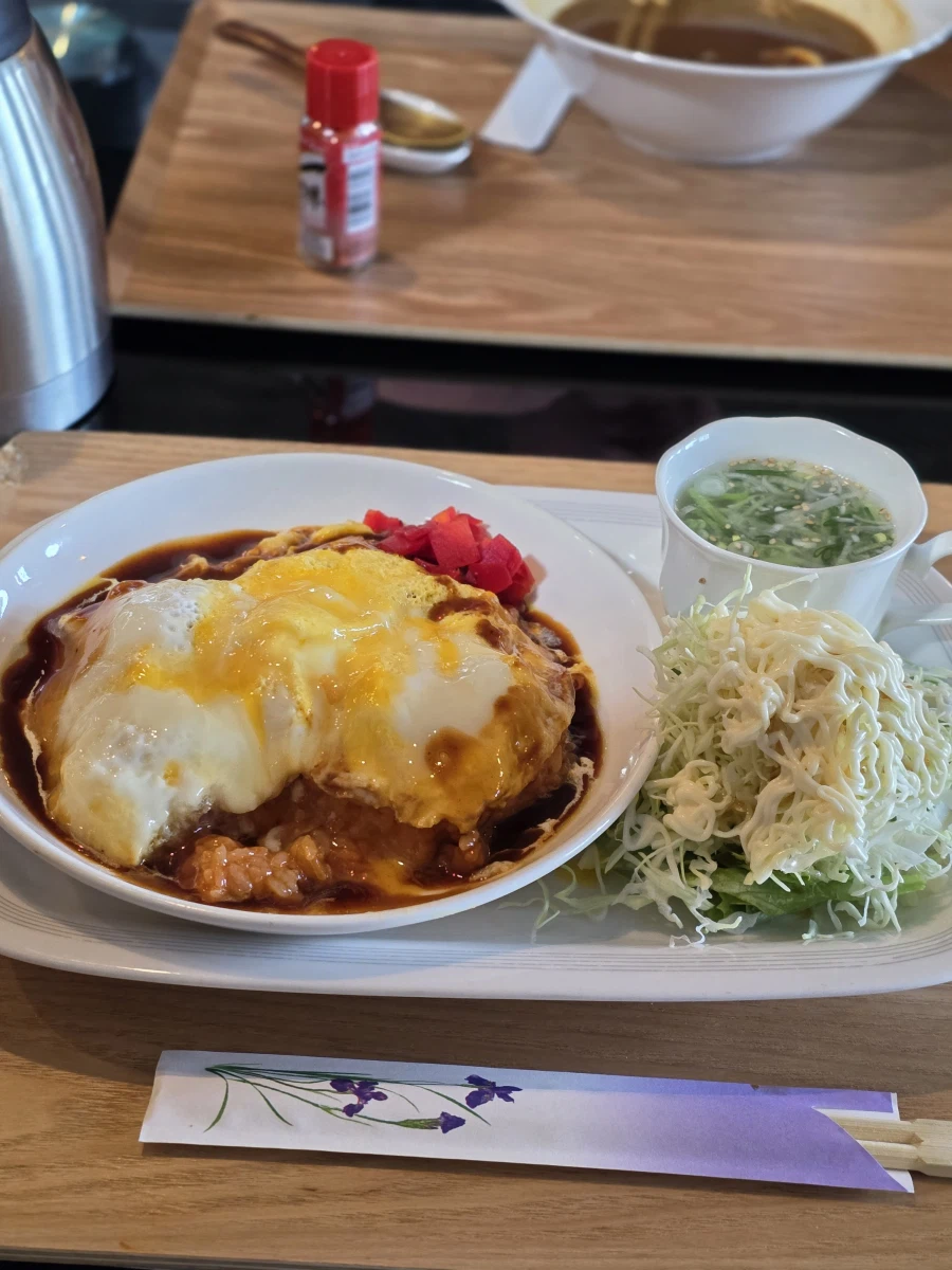 작정하고 쳐묵하려고 갔던 훗카이도_1.webp