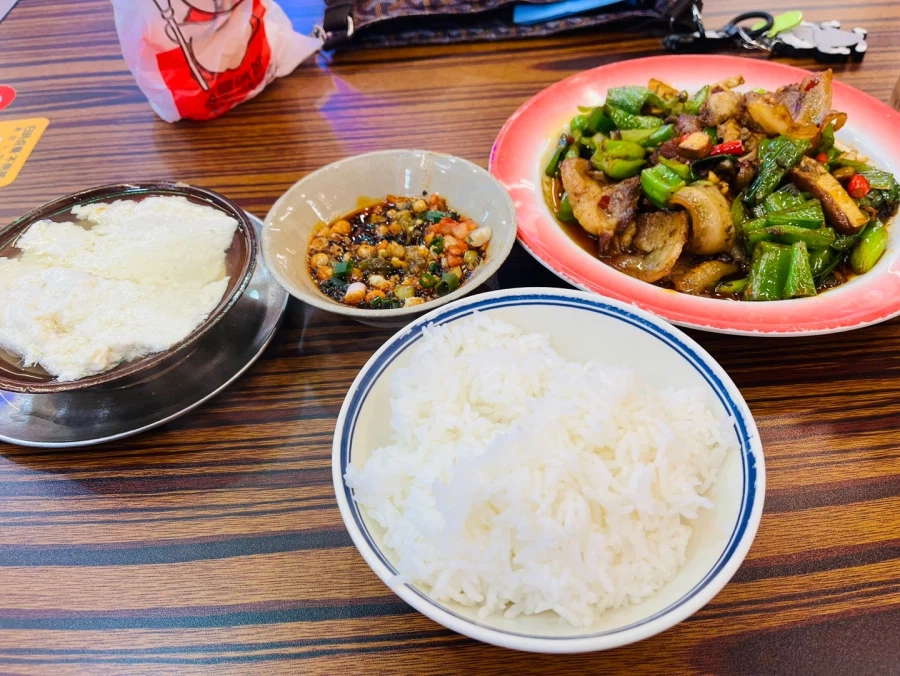 중국 사천의 제육볶음 "회과육(후이궈러우)"_7.webp