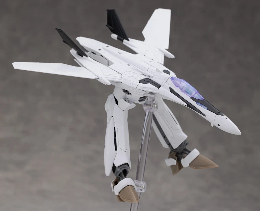 HG 1/100 VF-25F 메사이어 발키리 사오토메 알토 기 DX 해외 리뷰_105.webp