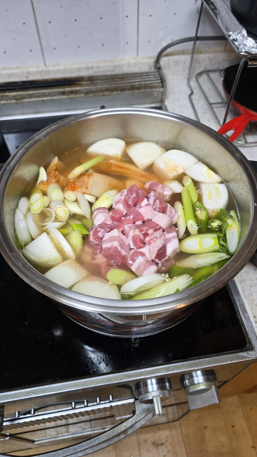 돼지고기 소분하면서 만든 김치찌개_10.webp