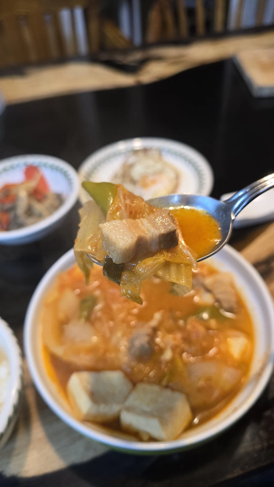 돼지고기 소분하면서 만든 김치찌개_16.webp