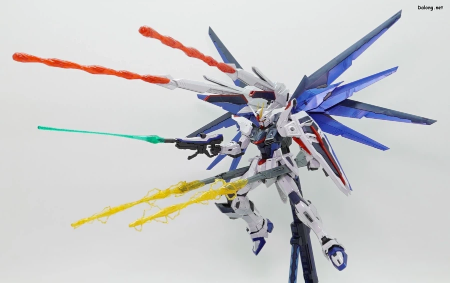 건담) 입체화 되고나서 되게 의외였던설정_4.webp