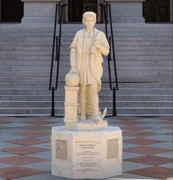 ??? : 콜럼버스는 학살자가 아닌 영웅이다!!_1.webp