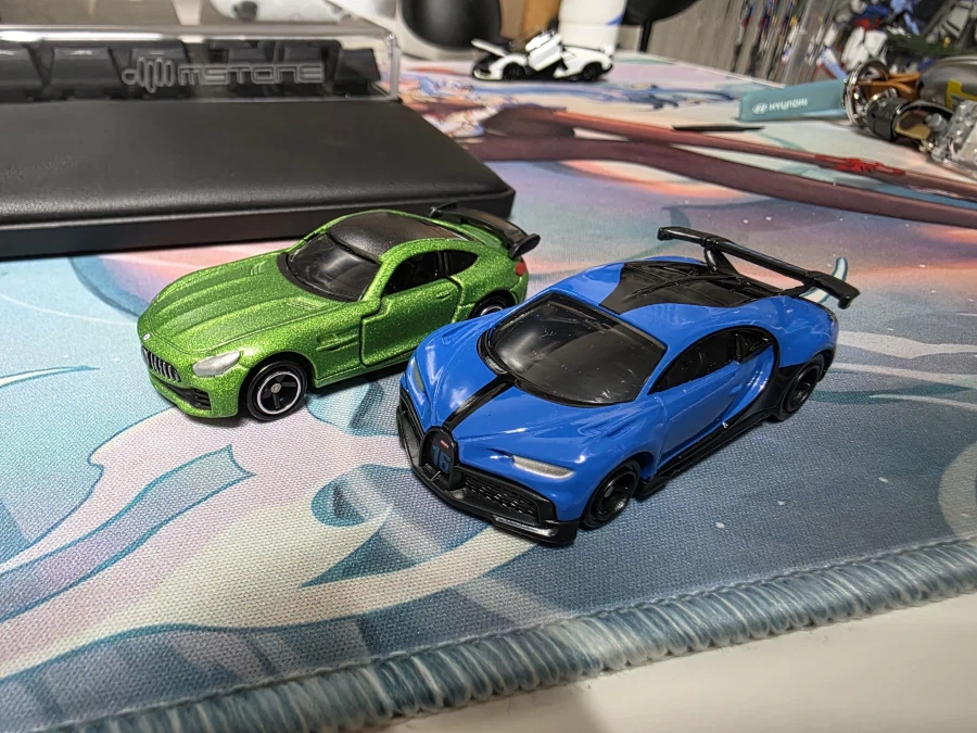 내 장난감 차 자랑 좀 봐주셈_1.webp