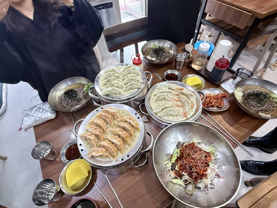 어제 회사 점심 만두_5.webp