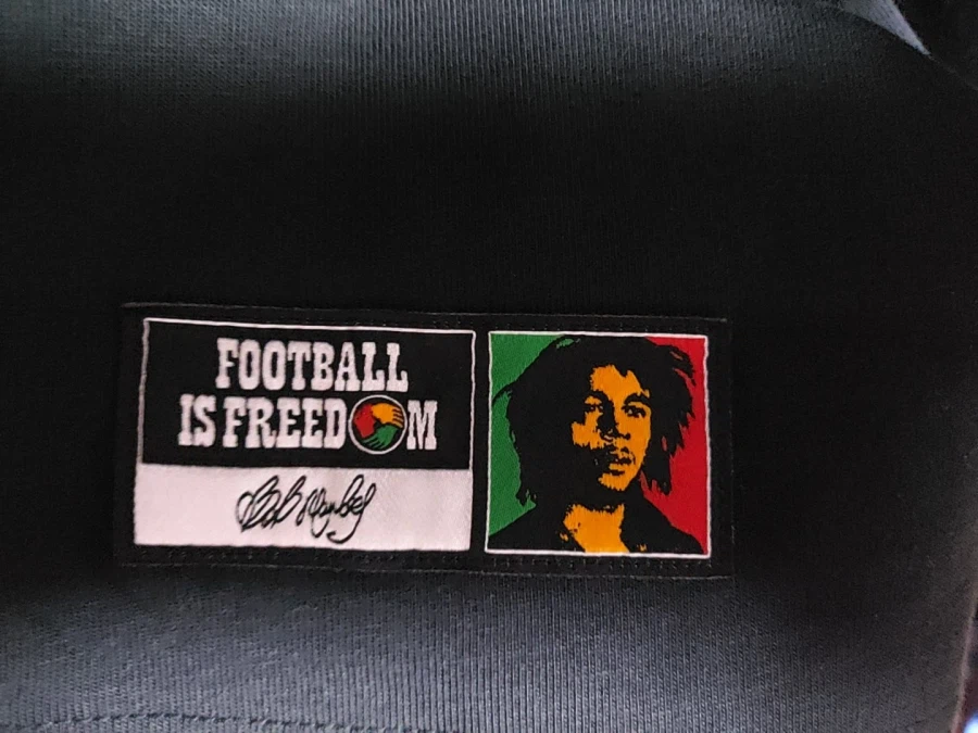 아디다스 X 자메이카 X 밥 말리 반팔티 & 져지_2.webp