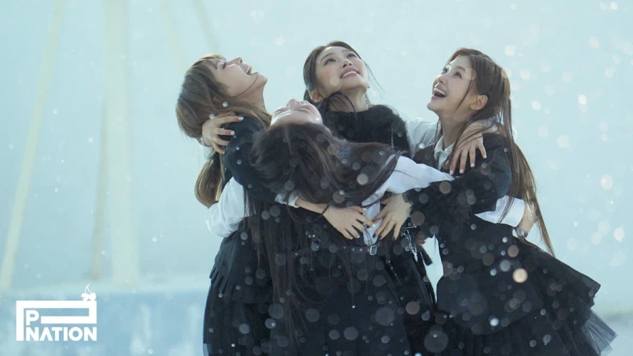 [베이비돈크라이] ‘Bittersweet’ MV 비하인드 + 리액션_1.webp