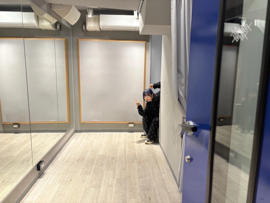 코바야시 아이카 라이브 하우스 투어 『CANDY QUEST』 D-10 카운트다운_1.webp