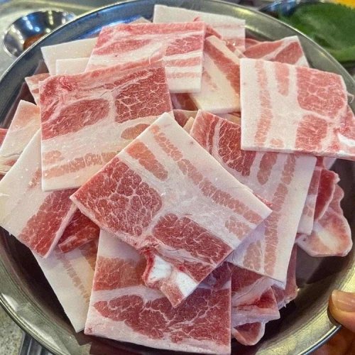 예전에는 싼맛으로 먹던게 이제는 비싼몸값 되어버린 고기_1.webp