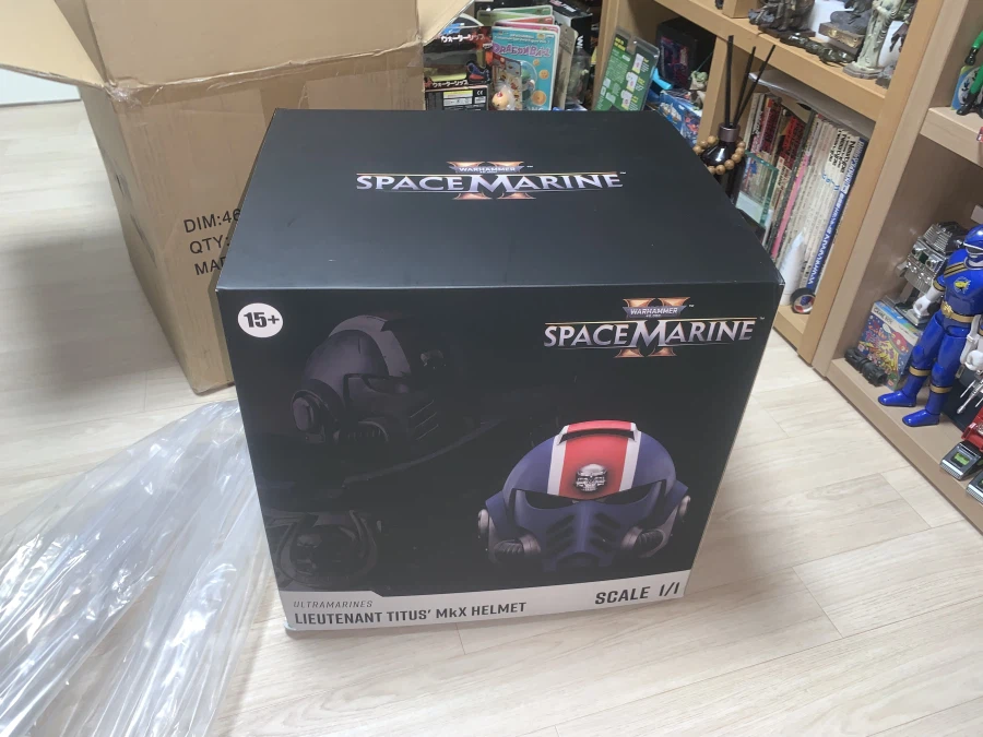 조이토이 스페이스마린 캡틴 타이투스 헬멧_3.webp