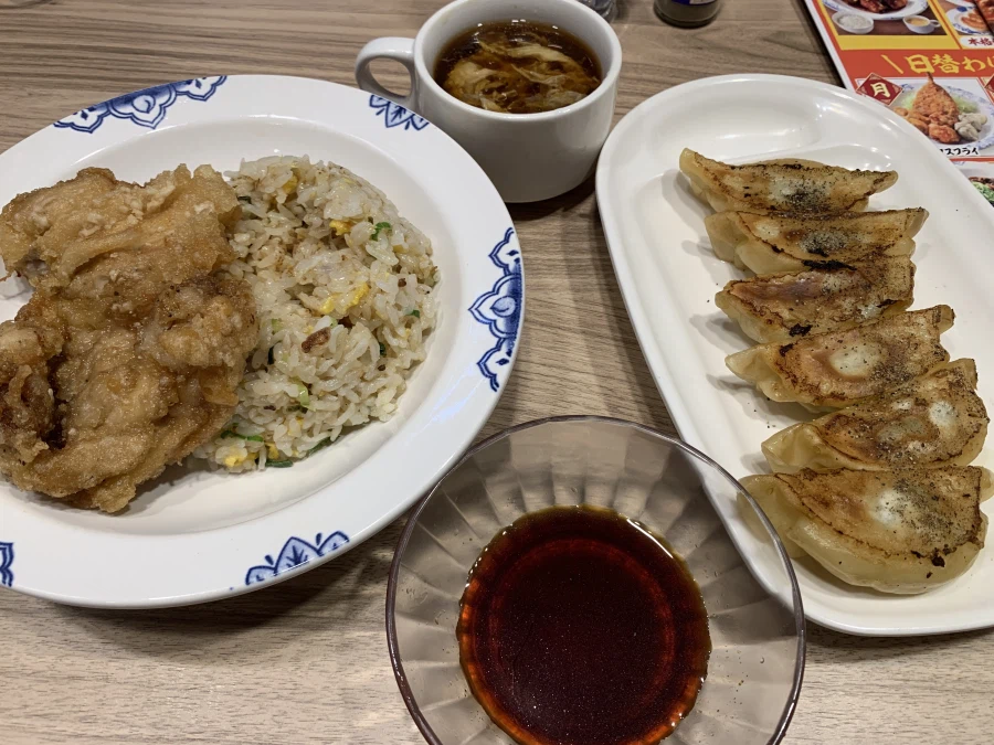 지파이 볶음밥 군만두_4.webp