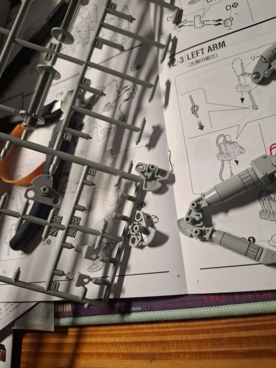 이야 볼이란 녀석이 참 환상적인 조립감을 보여주는군요._2.webp