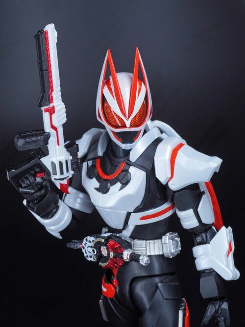 [반다이] 타마시스토어한정 SHF 기츠 변경점 비교_4.webp