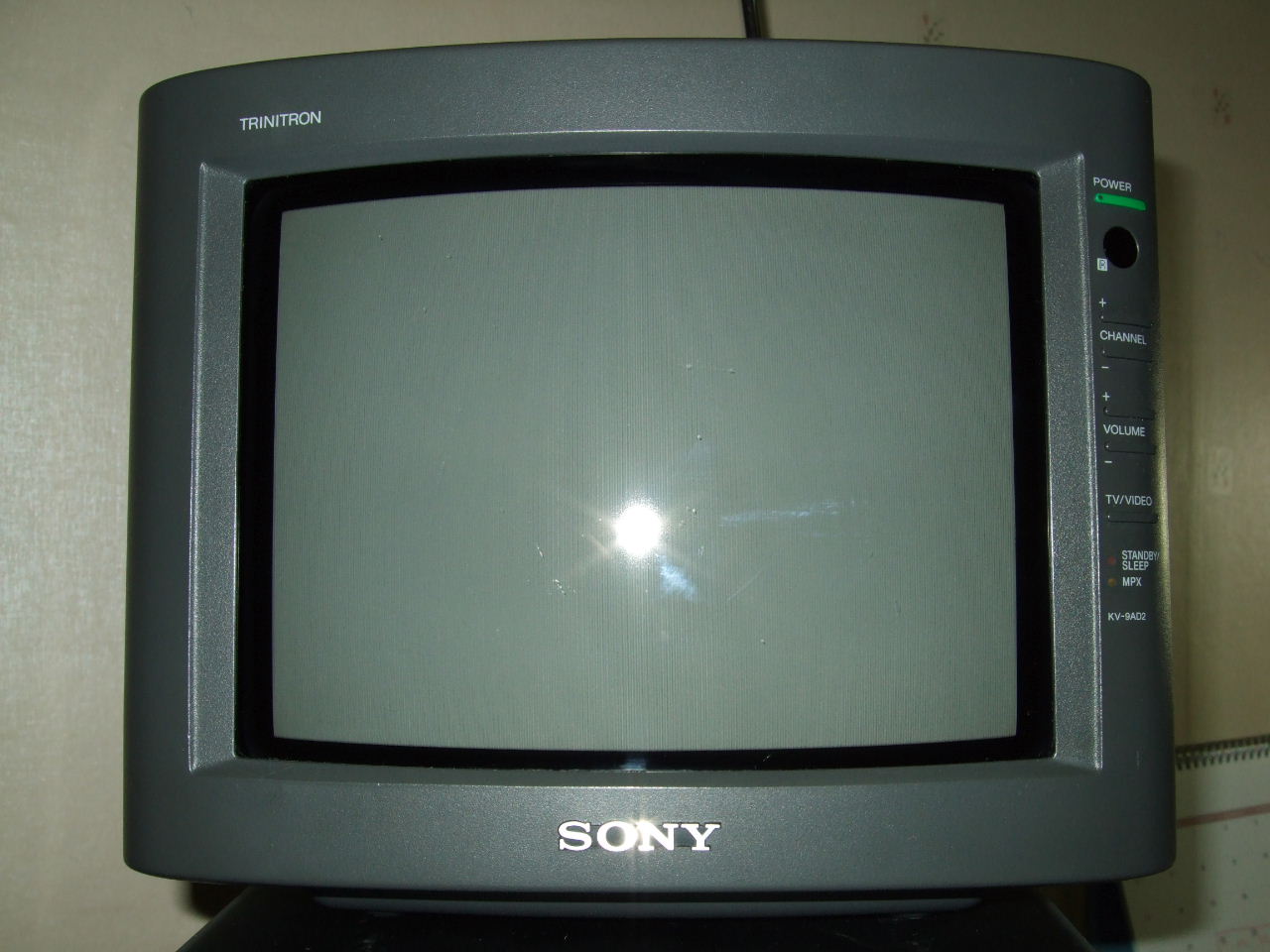 소니 트리니트론 9인치 TV