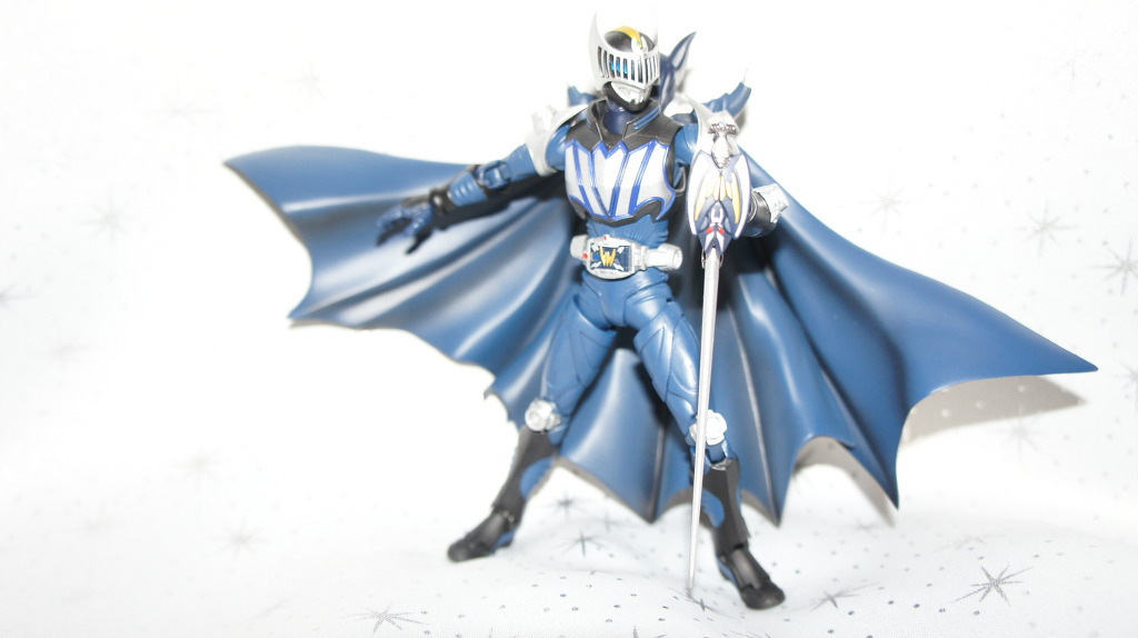 Shf 가면라이더 나이트 & 다크윙 | 피규어 갤러리