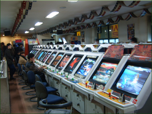 아케이드 캐비닛에 MVS와 엑스박스를 넣었습니다. (사진수정)_1.jpg