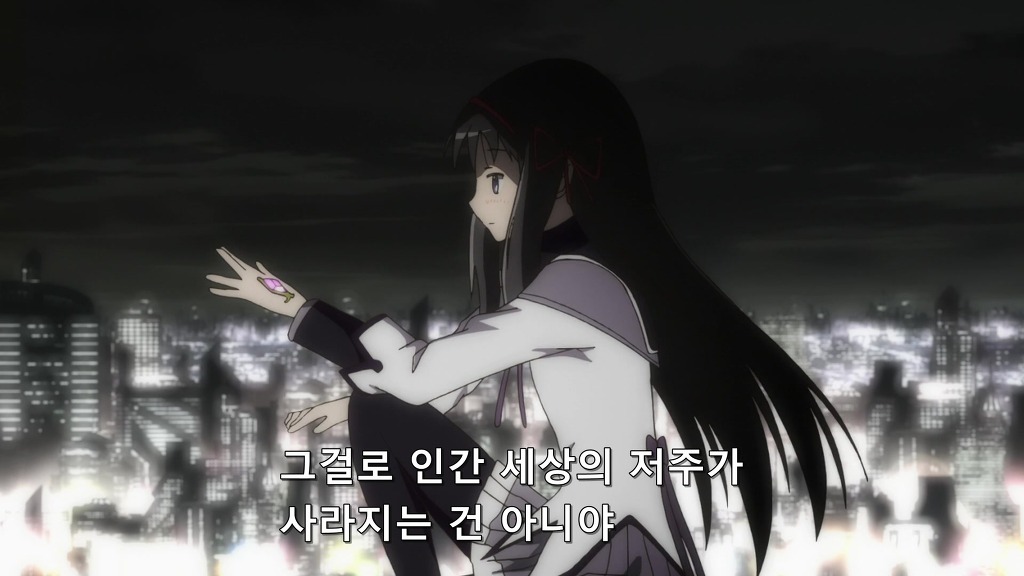 (누설)[마법소녀 마도카 마기카] 눈물이 날뻔한 전개와 명장면_245.jpg