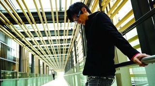 코지마 히데오의 초상 - 가디언지 인터뷰_2.jpg