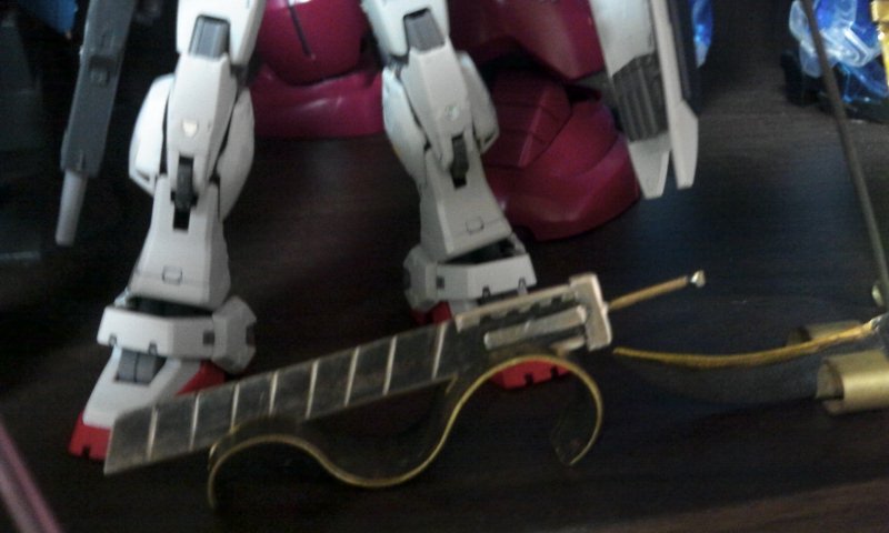 img/4/F/E/D/4FEDD1F84F1991002B