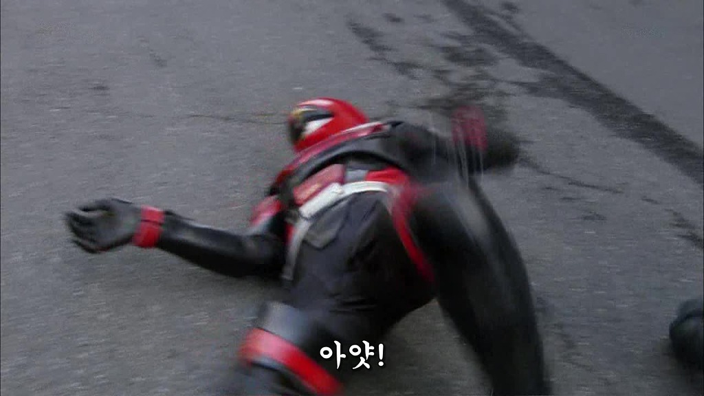 img/4/F/F/0/4FF04EA13C1FE0000E