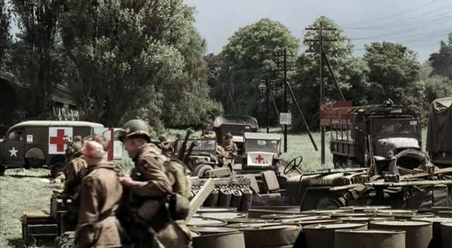 밴드 오브 브라더스 제3화 Carentan (2/2) _173.jpg