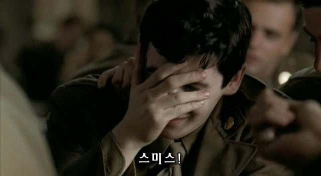 밴드 오브 브라더스 제3화 Carentan (2/2) _202.jpg