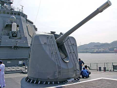 [비비드레드 오퍼레이션]이거 감독이 밀덕인가요?_16.jpg