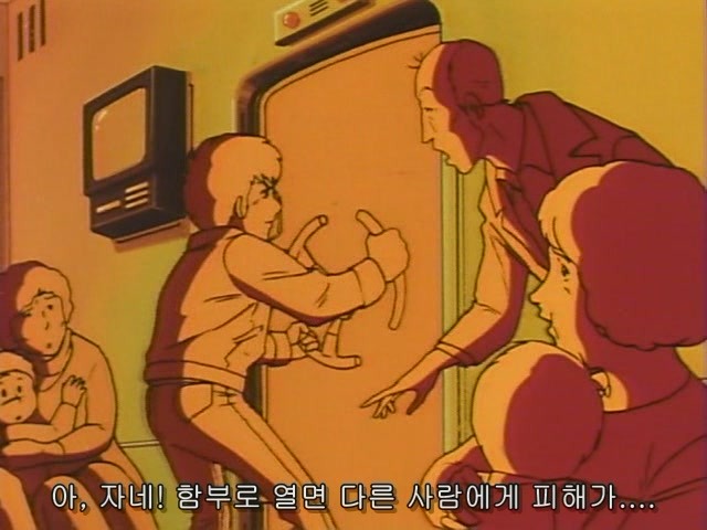 [건담] 우주세기의 역사를 바꾼 남자_18.jpg