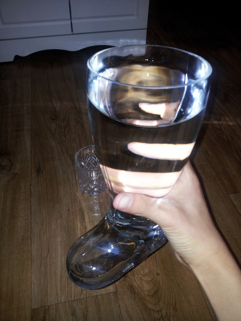 img/5/1/1/E/511E245F33027F002C