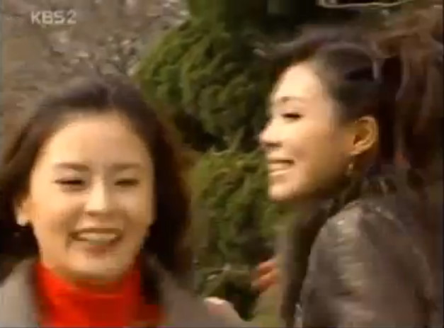 [마법전사미르가온] 장난감 갖고 노는 만화_28.jpg